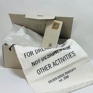Golden Goose Sneaker Authentic BOX ,PASSPORT and DUSTBAG only